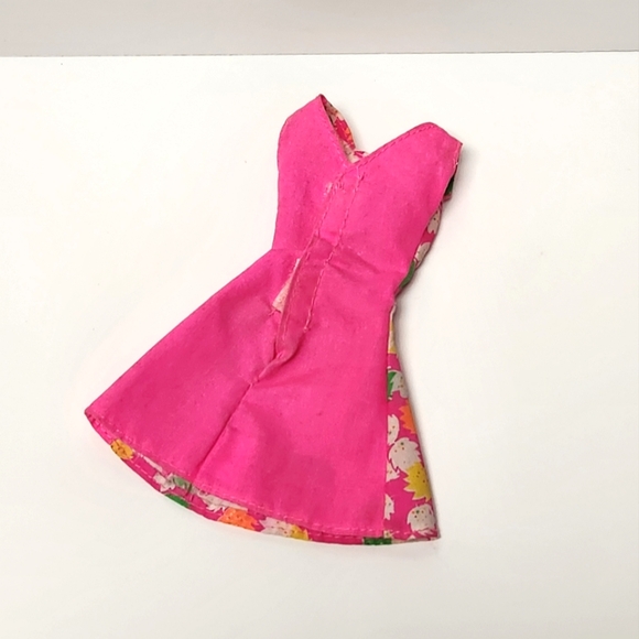 5/$20  1996 Barbie 6 Complete Fashions Dress - Picture 4 of 5